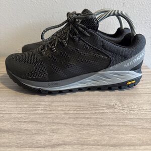 MERRELL ANTORA 2: Womens Size 8.5 Black/Gray Trail Hiking Sneakers/Shoes J035626